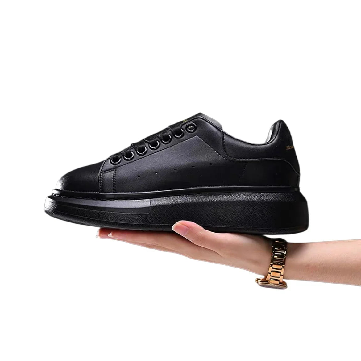 Alexander McQueen Oversized Sneakers נעלי אלכסנדר מקווין