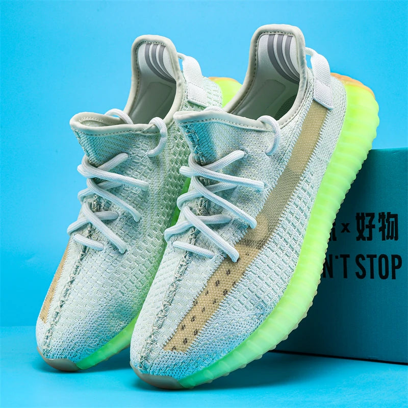 נעלי ייזיי YEEZY דגם Yeezy Boost 350 V2