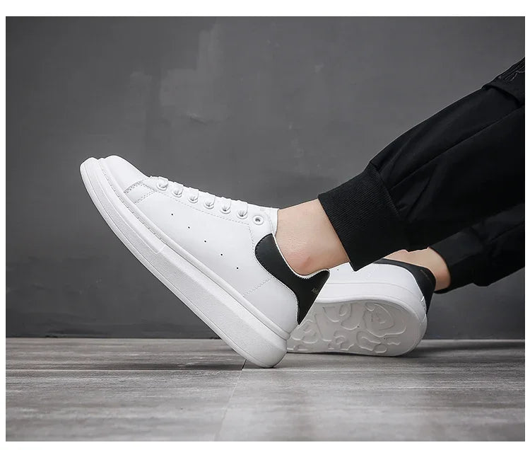 Alexander McQueen Oversized Sneakers נעלי אלכסנדר מקווין